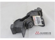 toyota 1237220020 Insulator, Engine, Запчасть