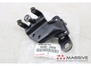 toyota 6834028030 Roller Assy, Slide