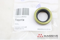 TOYOTA 9031118002